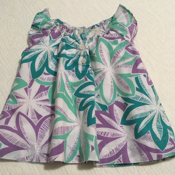6-12m (5/$20) Gap Smocked Summery Cotton Top - Picture 4 of 4